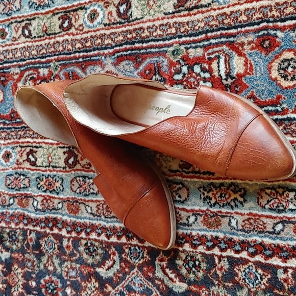 Free People Royale Flat - Picture 1 of 16